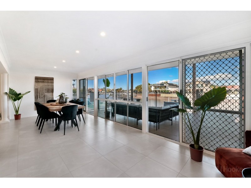 10 Matthew Flinders Drive, Hollywell QLD 4216