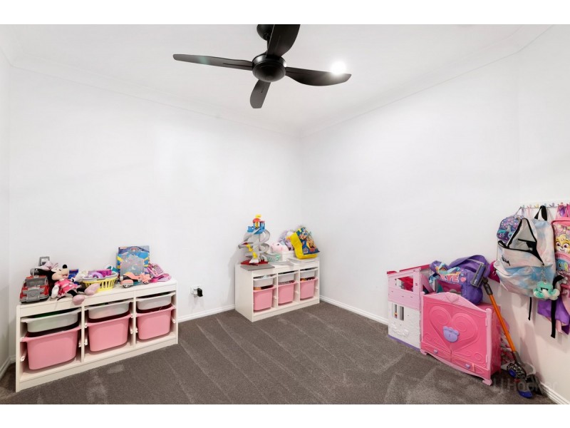 10 Matthew Flinders Drive, Hollywell QLD 4216