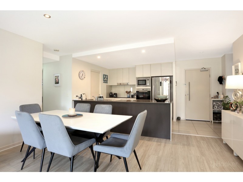 1312/2 Activa Way, Hope Island QLD 4212