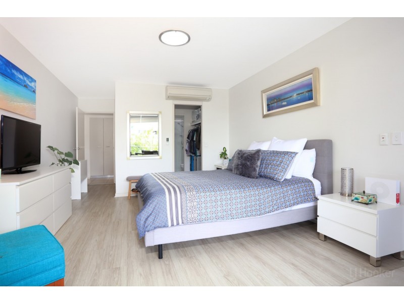 1312/2 Activa Way, Hope Island QLD 4212