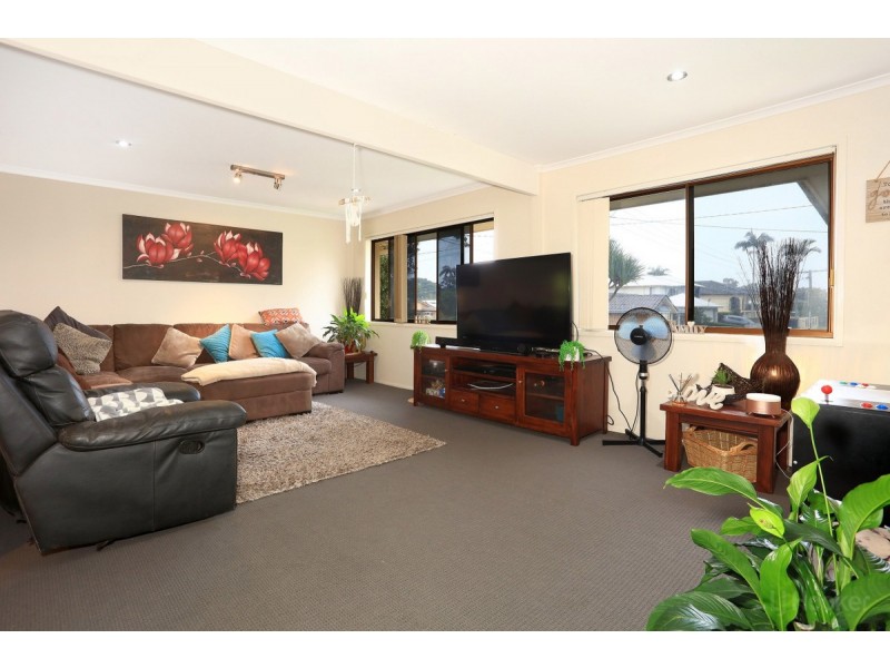 13 Shoe Street, Hope Island QLD 4212