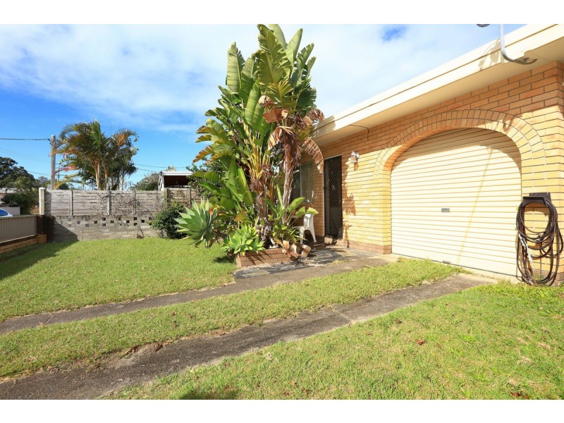 29 Turana Street, Coombabah QLD 4216