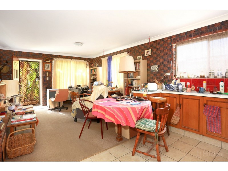 29 Turana Street, Coombabah QLD 4216