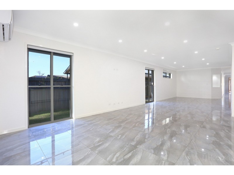 56 Turana Street, Coombabah QLD 4216