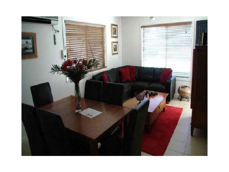 Paradise Point QLD 4216