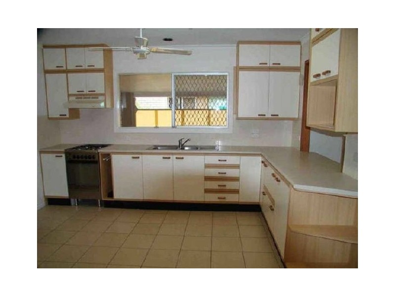 Paradise Point QLD 4216