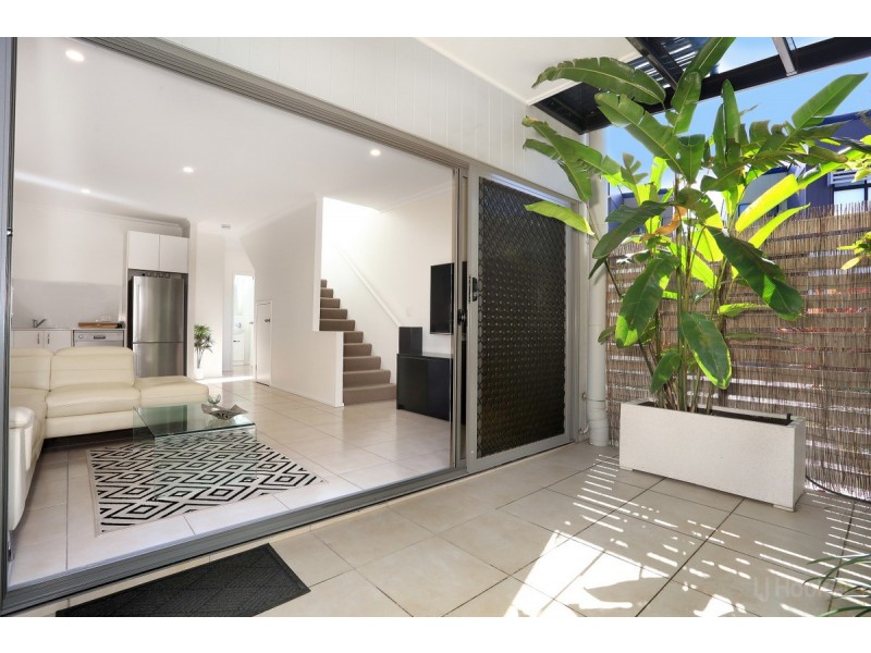 45/460 Pine Ridge Road, Coombabah QLD 4216