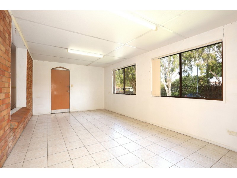 35 Hansford Road, Coombabah QLD 4216