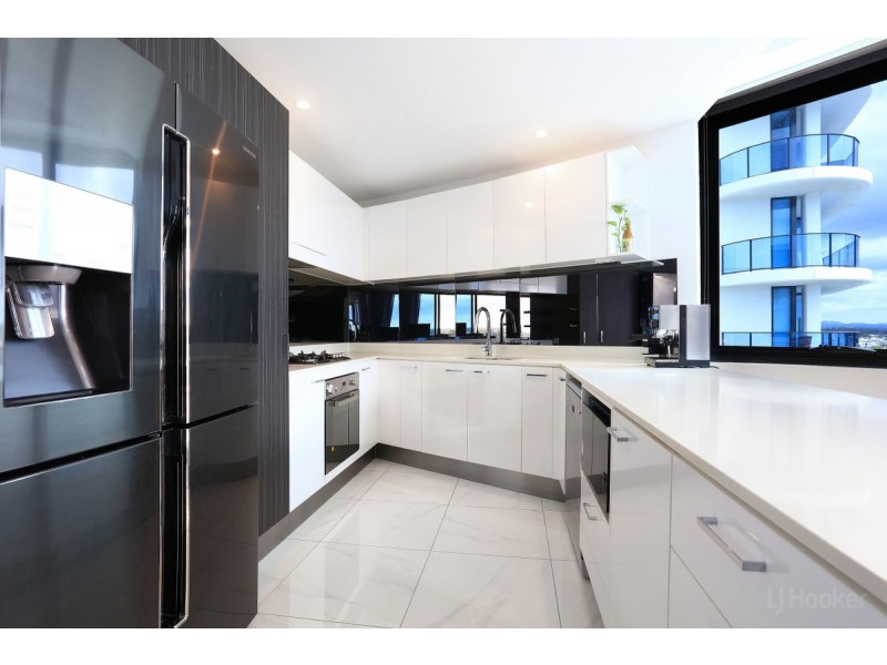 3901/5 Harbour Side, Biggera Waters QLD 4216