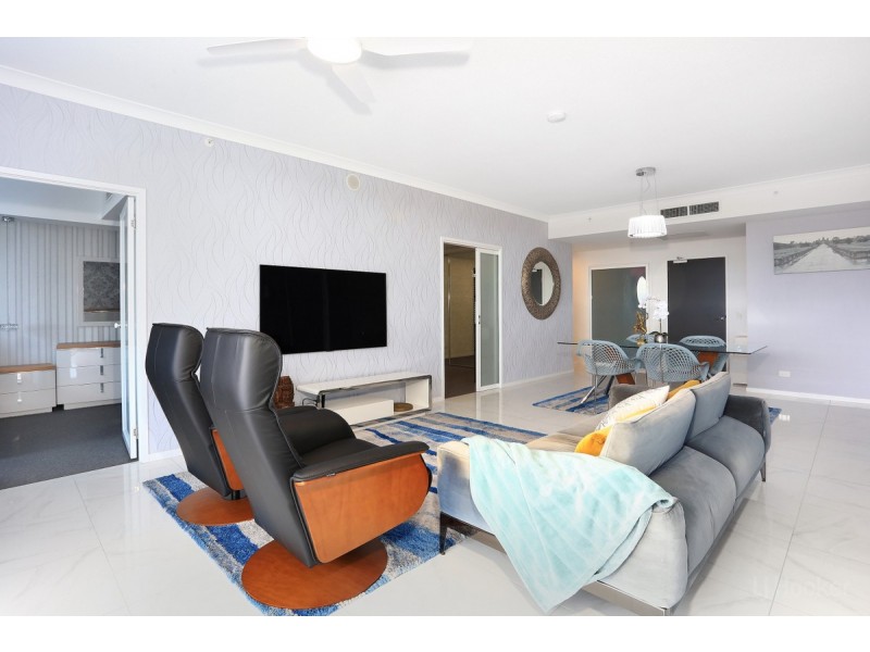 3901/5 Harbour Side, Biggera Waters QLD 4216