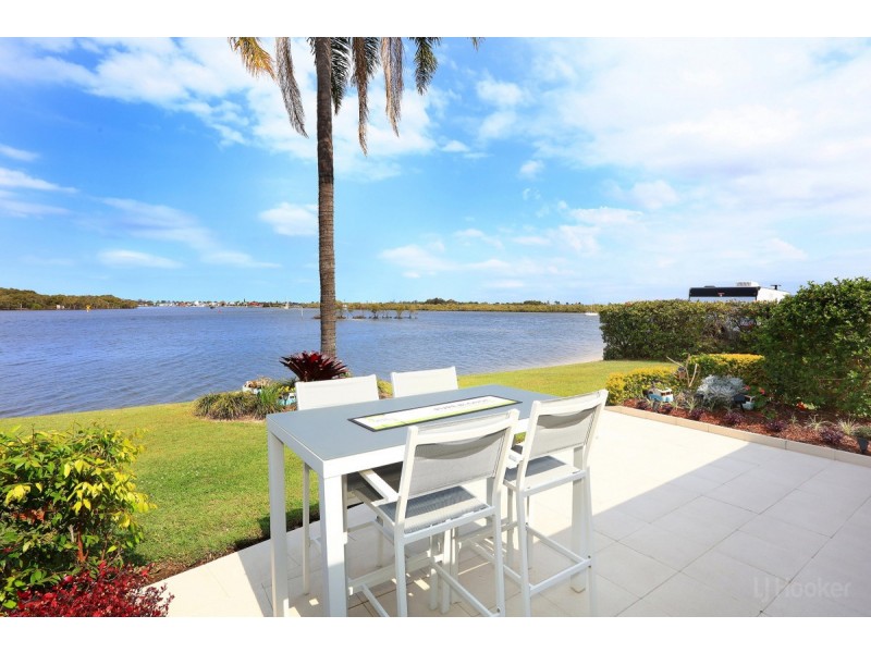 25/81 Boykambil Esplanade North, Hope Island QLD 4212