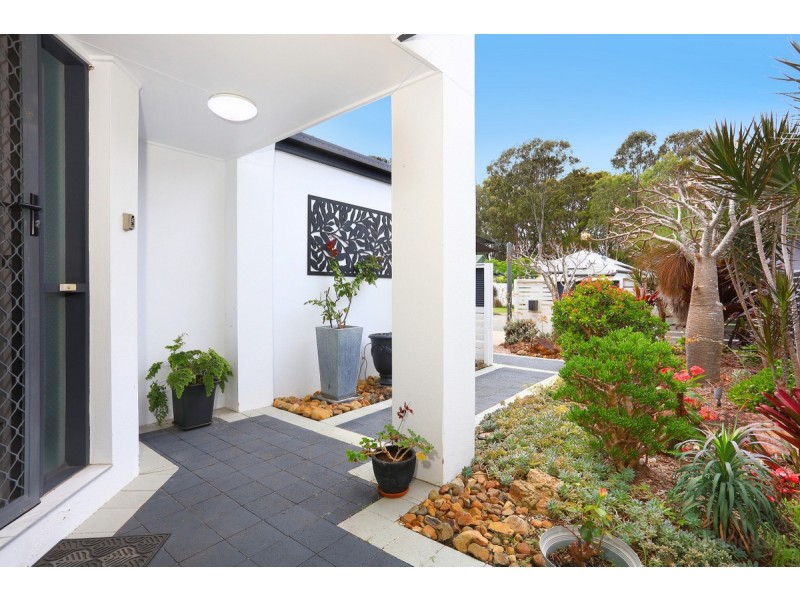 15 Zac Avenue, Coombabah QLD 4216