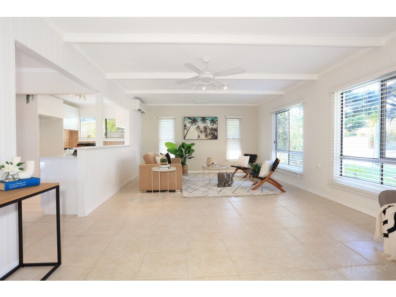 2 Bundarra Street, Coombabah QLD 4216