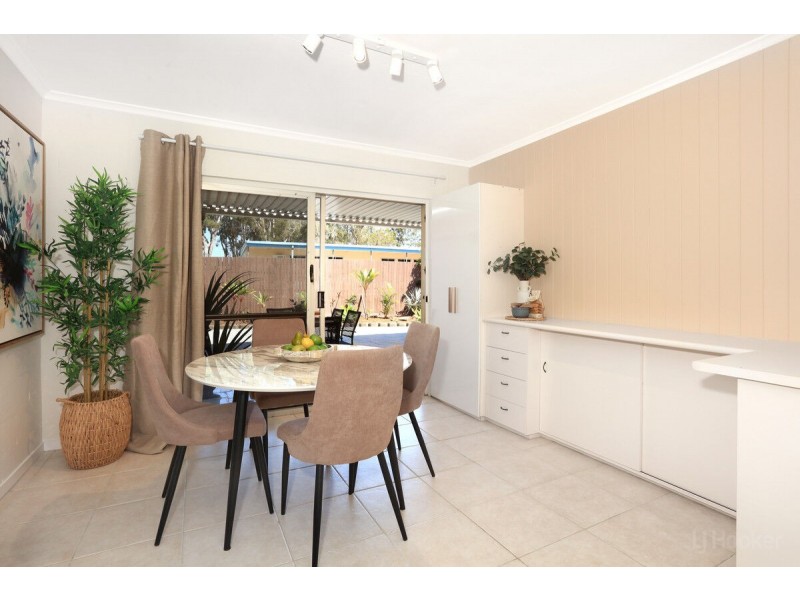 2 Bundarra Street, Coombabah QLD 4216