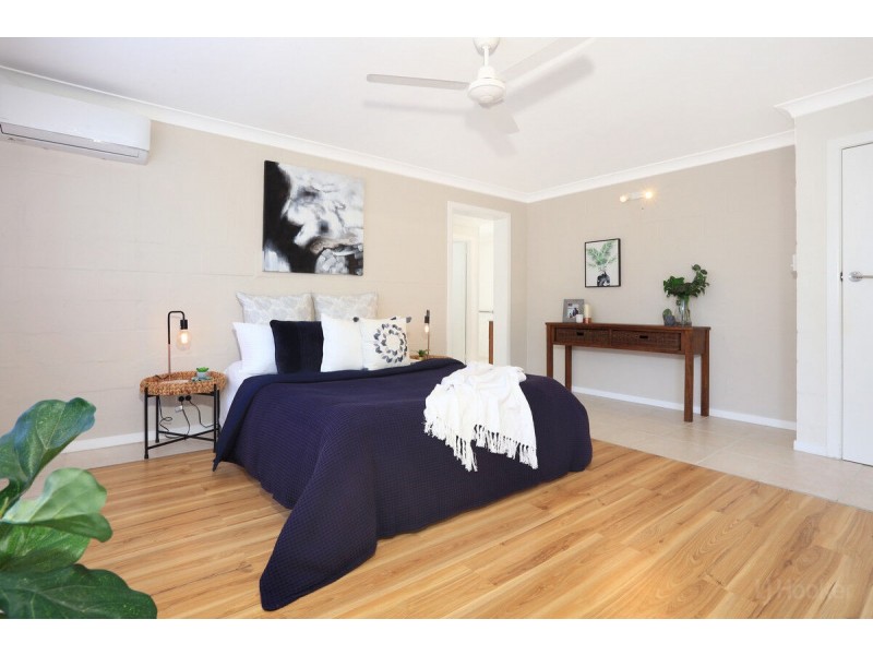 2 Bundarra Street, Coombabah QLD 4216