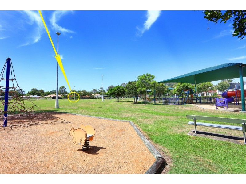 1/6 Burwood Court, Labrador QLD 4215