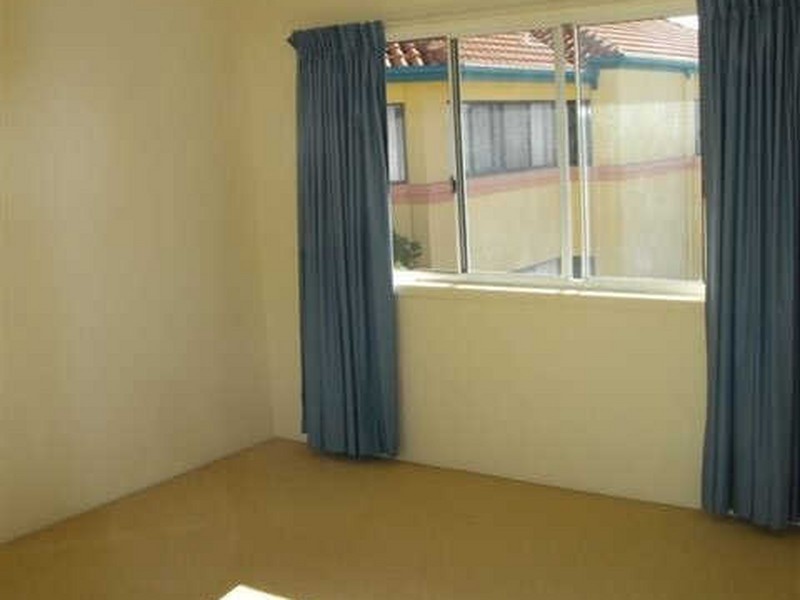 14/4-6 Madang Crescent, Runaway Bay QLD 4216