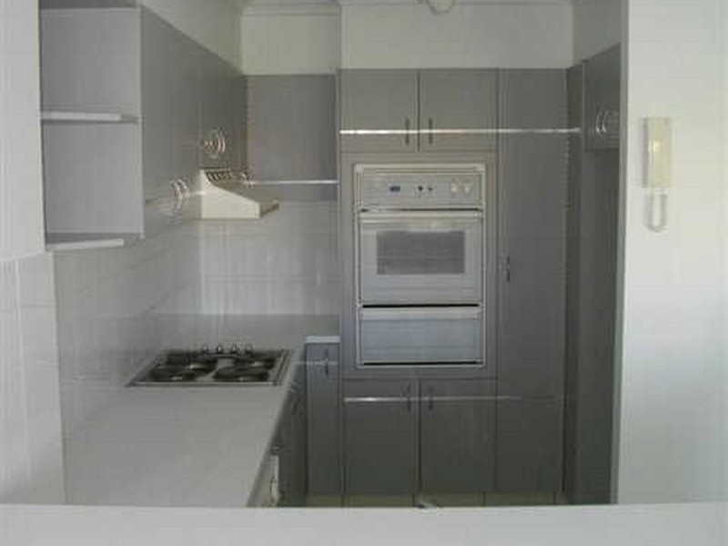 14/4-6 Madang Crescent, Runaway Bay QLD 4216