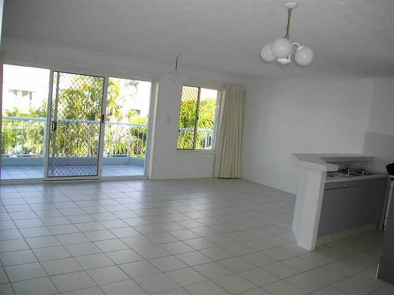 14/4-6 Madang Crescent, Runaway Bay QLD 4216