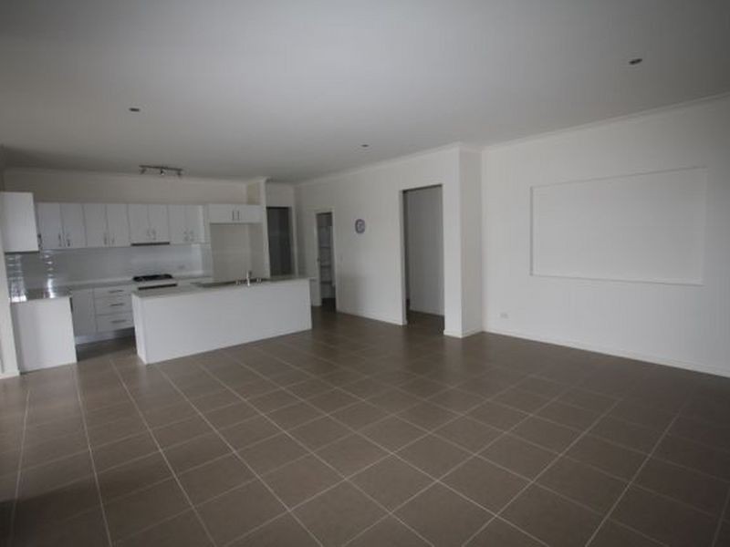 3 Iridium Drive, Hope Island QLD 4212