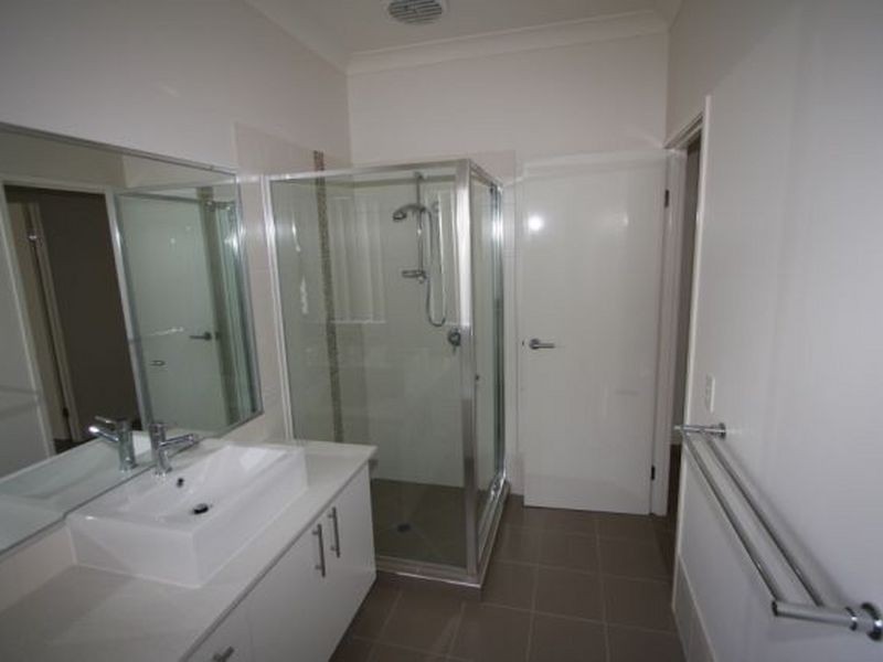 3 Iridium Drive, Hope Island QLD 4212