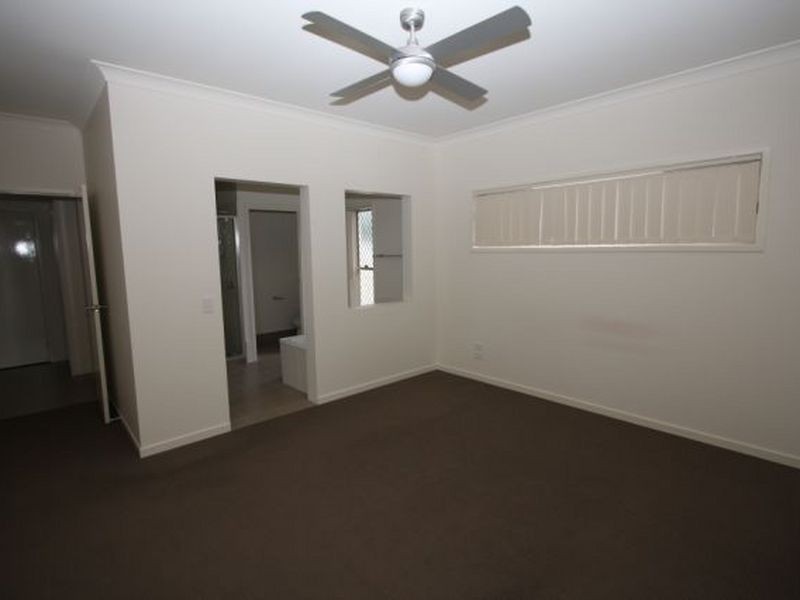 3 Iridium Drive, Hope Island QLD 4212