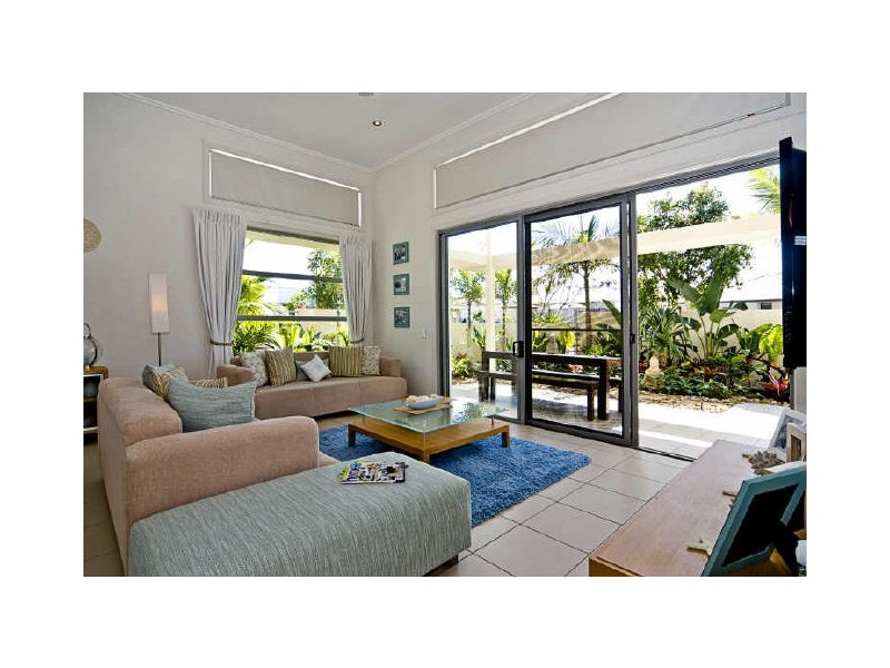 Hope Island QLD 4212