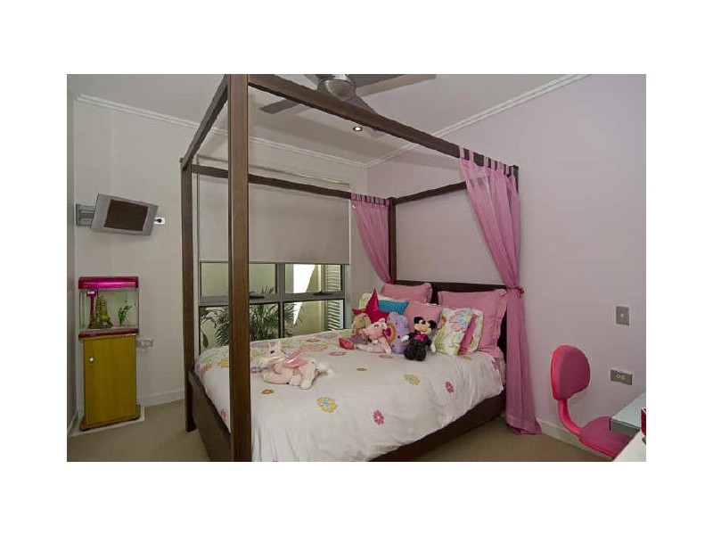 Hope Island QLD 4212