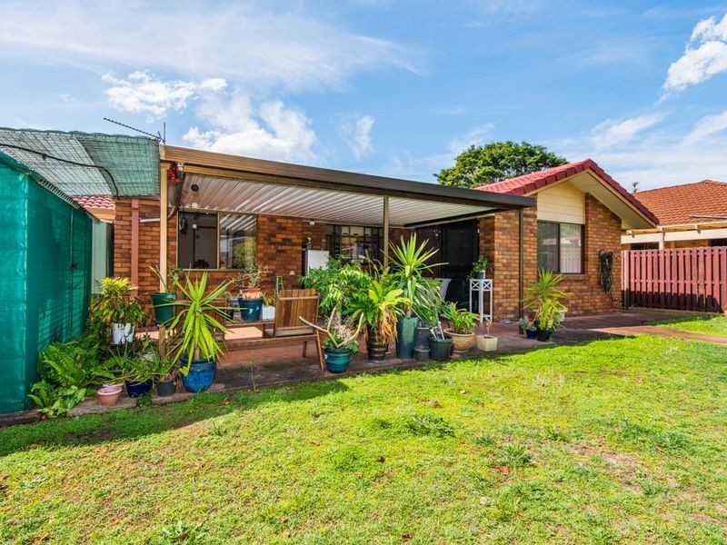 4 Lakefield Crescent, Paradise Point QLD 4216