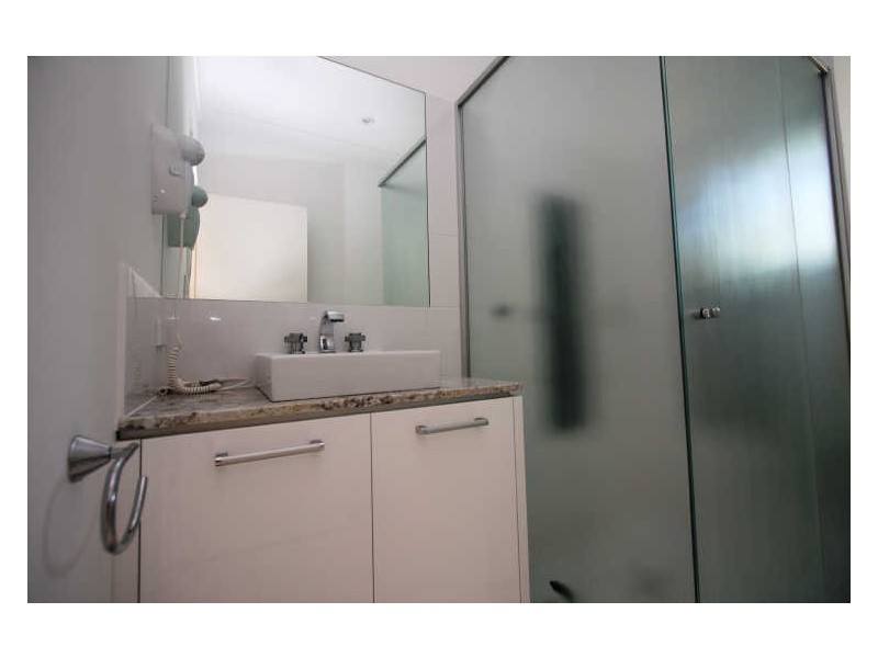 2 Ferrymans Court, Helensvale QLD 4212