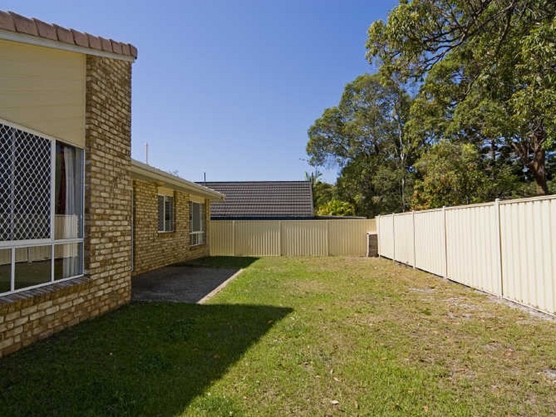 132 Columbus Drive, Hollywell QLD 4216