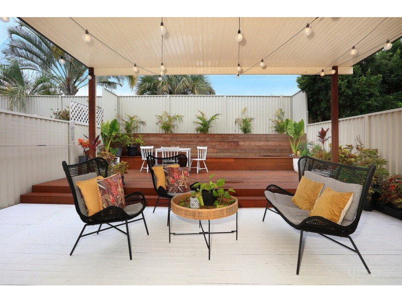 17/406 Pine Ridge Road, Coombabah QLD 4216