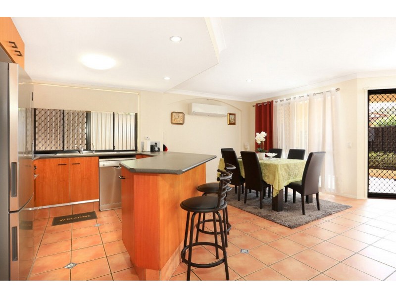 3/95 Pohlman Street, Southport QLD 4215