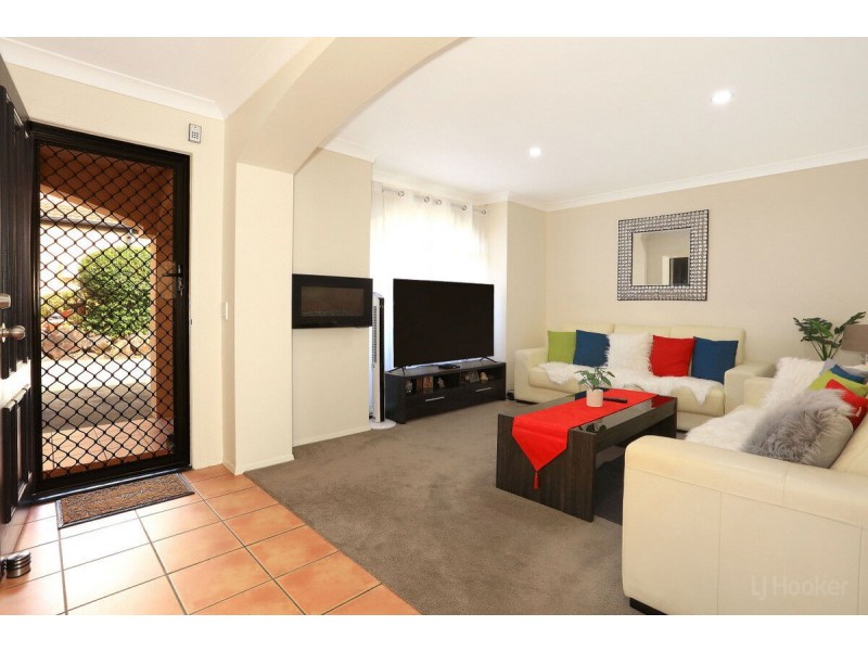 3/95 Pohlman Street, Southport QLD 4215