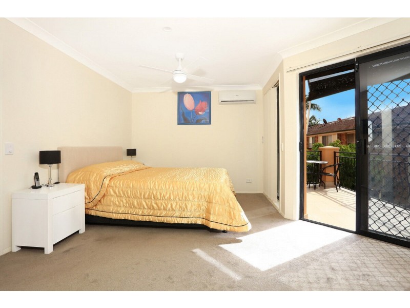 3/95 Pohlman Street, Southport QLD 4215