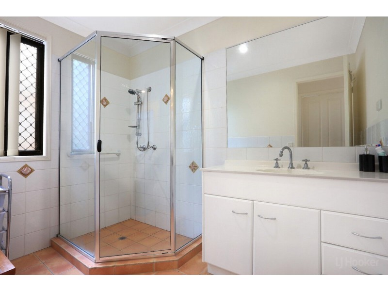3/95 Pohlman Street, Southport QLD 4215