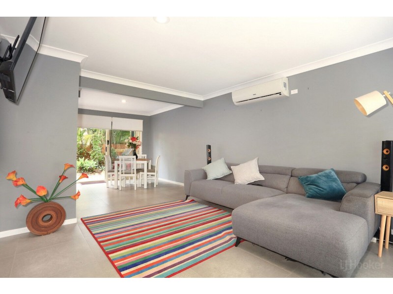 243/125 Hansford Road, Coombabah QLD 4216