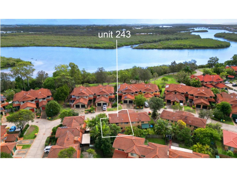 243/125 Hansford Road, Coombabah QLD 4216