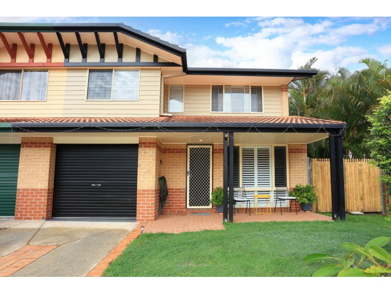 243/125 Hansford Road, Coombabah QLD 4216