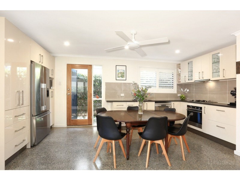 1/34 Shoveller Avenue, Paradise Point QLD 4216