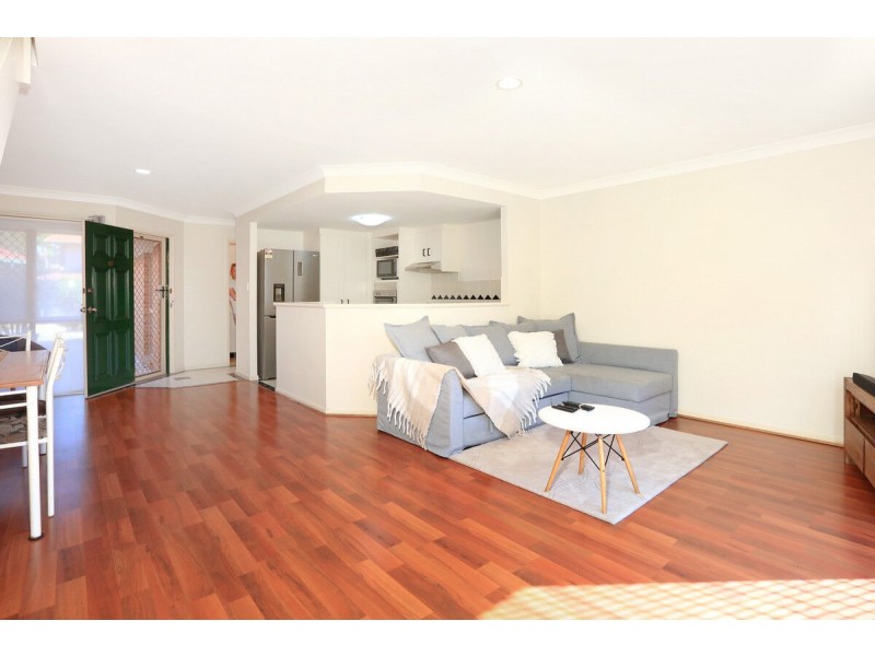 21/75 Brown Street, Labrador QLD 4215