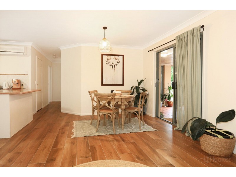 2/102 Greenacre Drive, Parkwood QLD 4214
