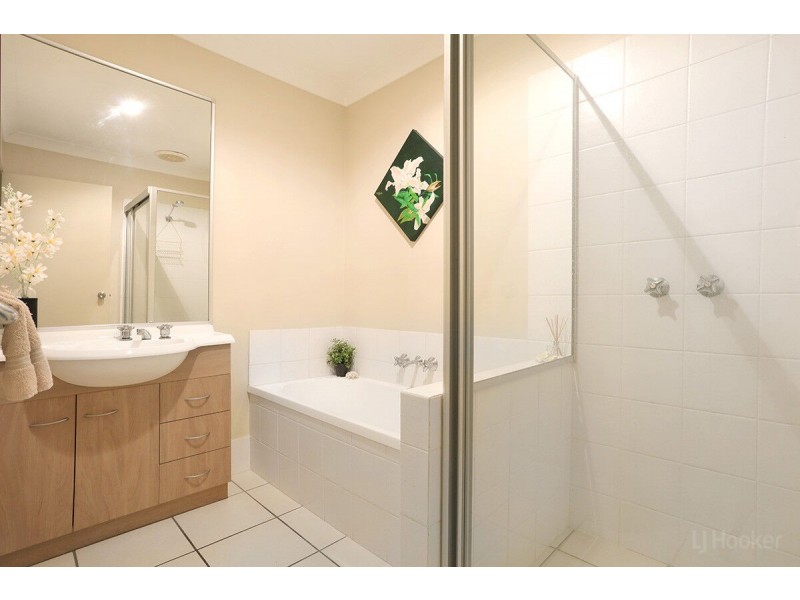 153/590 Pine Ridge Road, Coombabah QLD 4216