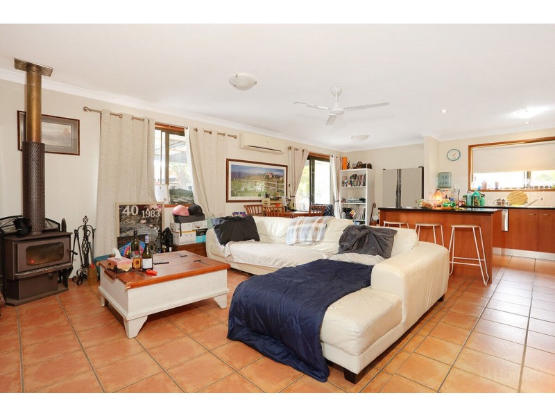 4 Ballard Place, Coombabah QLD 4216