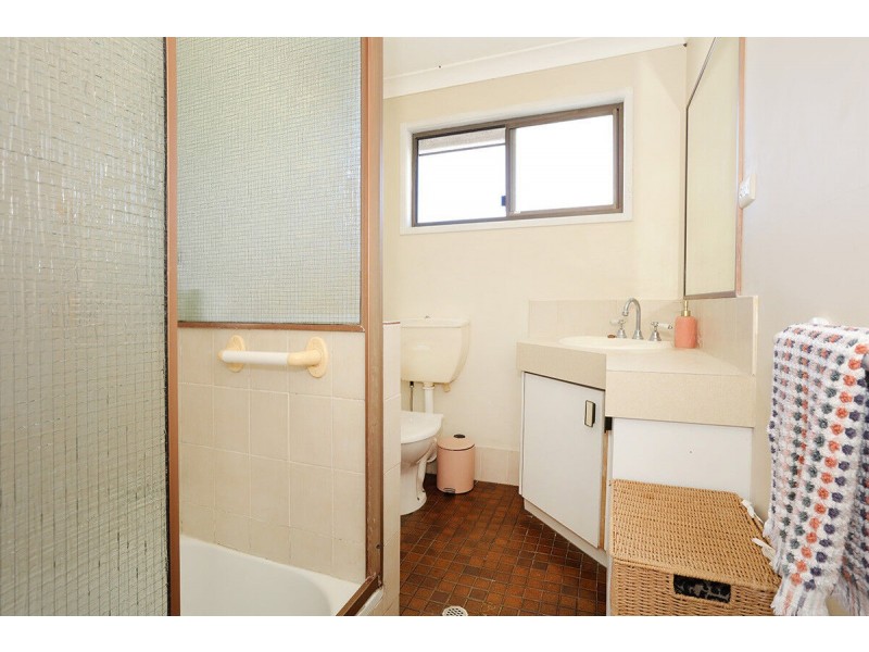 43 Tarni Street, Coombabah QLD 4216