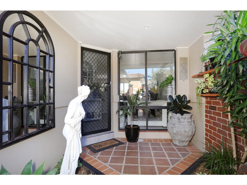 273/125 Hansford Road, Coombabah QLD 4216