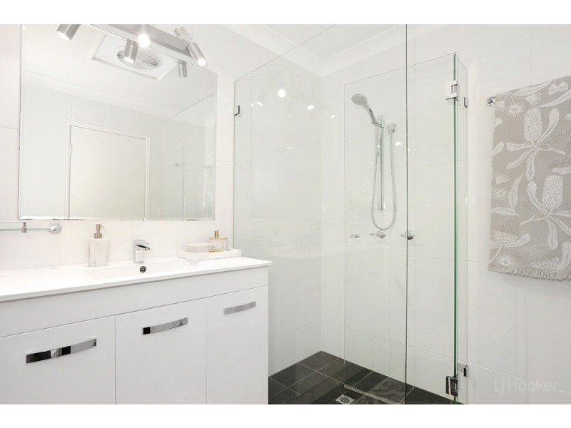 273/125 Hansford Road, Coombabah QLD 4216