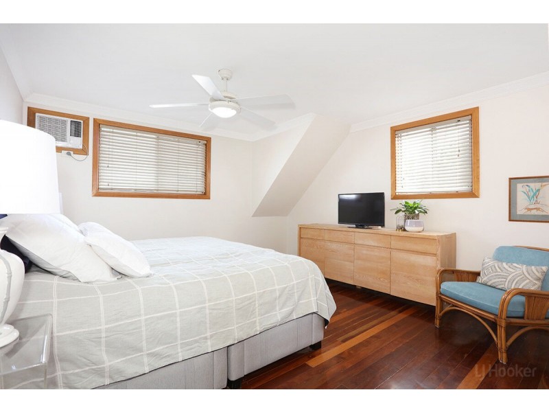 4 Clematis Avenue, Hollywell QLD 4216