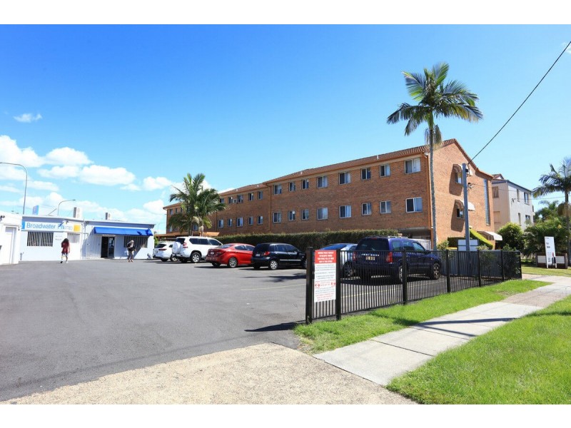 15/4 Brighton Street, Biggera Waters QLD 4216