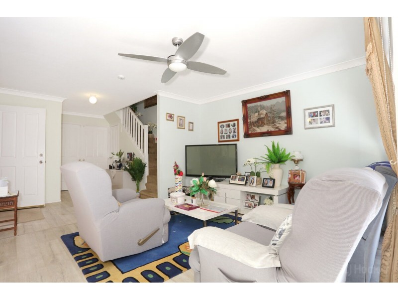 6/427 Pine Ridge Road, Runaway Bay QLD 4216